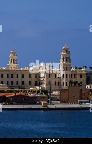 Égypte - Alexandrie, le palais de Ras Al Tin au port Banque D'Images
