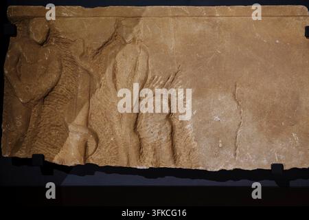 Fragment de sarcophage, Adam et Ève, IIIe siècle, marbre, Basilique de Saint-Just de Valcabrère, Saint-Bertrand-de-Comminges, département de la Haute-Garonne Banque D'Images