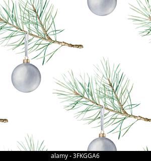 Motif sans joint hiver aquarellé avec illustrations de branches de pin et boules de sapin de Noël argentées. Fond dessiné à la main pour les fêtes de Noël Banque D'Images