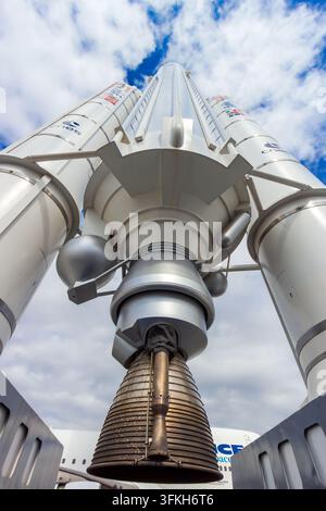 Modèle de fusée Ariane 5 exposé au Musée de l’Air et de l’Espace à Le Bourget. France - 18 juin 2015 Banque D'Images