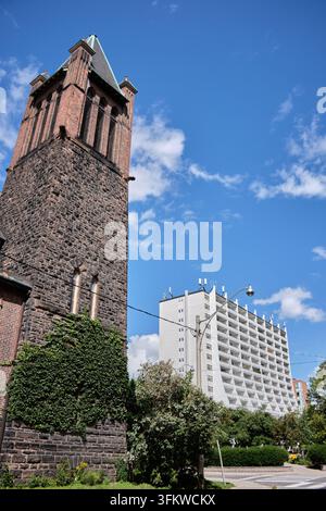 Tour de l'église baptiste de Walmer Road Banque D'Images