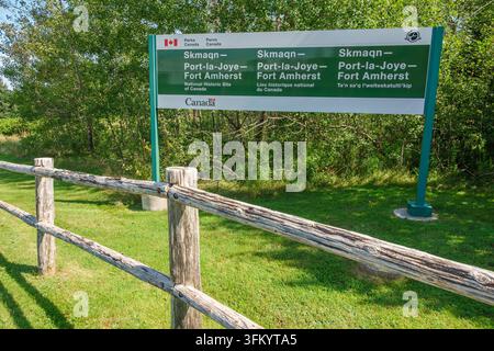 Charlottetown Île du Prince-Édouard PEI Canada, Skmaqn - Port la Joye - Fort Amherst, Site historique national, panneau d’entrée, signalisation du parc, informations pour les visiteurs Banque D'Images