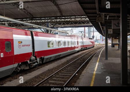 Train Eurostar à la gare de Bruxelles-Midi Banque D'Images