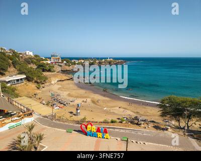 Vue aérienne de la plage de Prainha à Praia, Santiago, Cap-Vert Banque D'Images