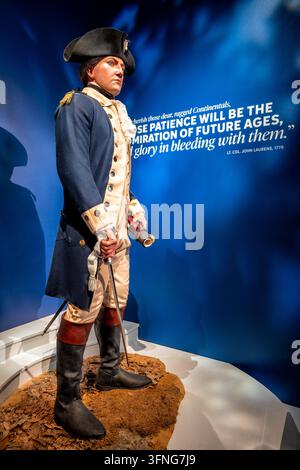 Figure de John Laurens au musée de l'Armée en Virginie | FORT BELVOIR, Va. — Une figure grandeur nature du Lt. Col. John Laurens est exposée au National Museum of the United States Army, photographiée vendredi 25 septembre 2026. L'exposition fait partie des galeries de la guerre d'Indépendance sur le North Post de Fort Belvoir dans le comté de Fairfax, en Virginie, à environ 16 miles au sud de Washington, D.C. Laurens, né dans une famille aisée de Charleston, Caroline du Sud, a servi comme aide-de-camp du général George Washington et a combattu à Brandywine, Germantown, Monmouth, Savannah et Charleston. Fils d'un propriétaire d'esclaves, Banque D'Images