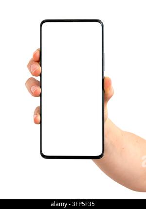 Main saisit un mockup de smartphone, écran blanc vierge isolé sur fond blanc. Les doigts tiennent le cadre noir du téléphone comme modèle d'affichage vide pour application. Conce Banque D'Images