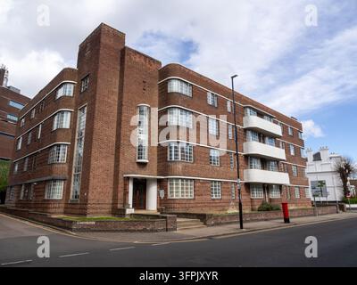 Bedford hôtels particuliers, un bloc d'appartements de 4 étages construite en 1935 à la société déco ; Derngate, Northampton, Royaume-Uni Banque D'Images