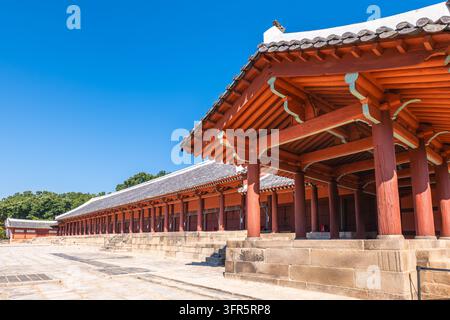 Jeongjeon, le hall principal de Jongmyo situé à Séoul, en Corée du Sud Banque D'Images