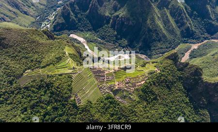 Machu Picchu, Pérou. Vue aérienne Banque D'Images