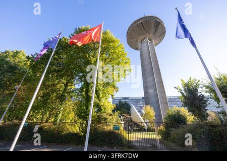 Bruxelles, Belgique. 12 oct., 2026. Image d'illustration montrant la tour de transmission VRT RTBF lors d'une grève dans les services publics en Belgique, contre les mesures budgétaires du gouvernement fédéral, organisée par les syndicats le lundi 12 octobre 2026 à Bruxelles. BELGA PHOTO NICOLAS MAETERLINCK Crédit : Belga News Agency/Alamy Live News Banque D'Images