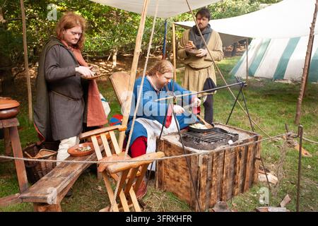 camp d-bagages reconstitution de la bataille de Hastings reconstitution Banque D'Images