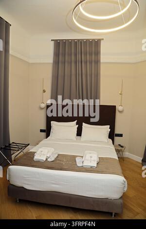 Chambre d'hôtel à Athènes, Grèce. Banque D'Images