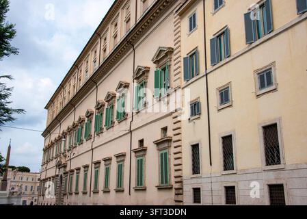 Palais présidentiel du Quirinal à Rome - Italie Banque D'Images