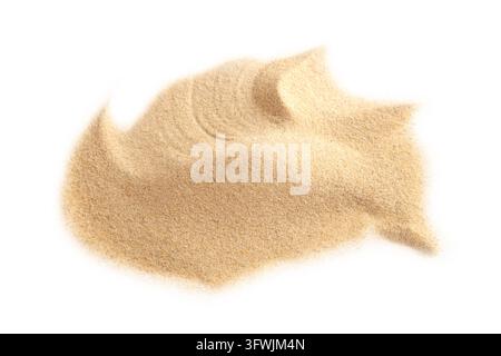 Tas de sable isolé sur fond blanc Banque D'Images