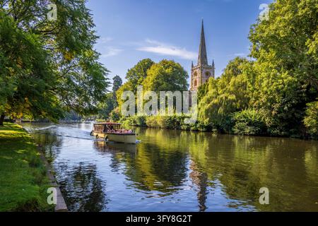 Holy Trinity Church on the River Avon, Stratford-upon-Avon, Warwickshire, Angleterre Banque D'Images