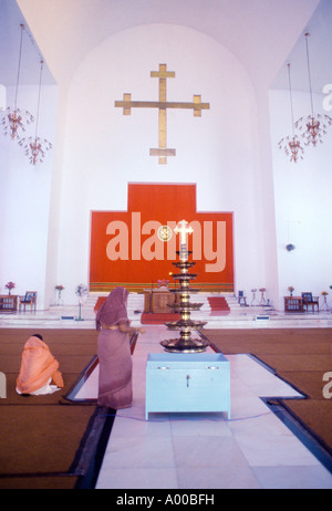 Parumala Kerala Inde intérieur de St Peters Church Banque D'Images