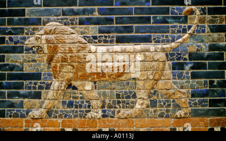 La porte d'ISHTAR PERGAMON MUSEUM BERLIN ALLEMAGNE Banque D'Images