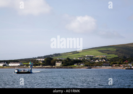 Vue sur Détroit pour Sewen sur Valentia Island de 'Ring of Kerry' route touristique Co Kerry Irlande Cahersiveen Banque D'Images