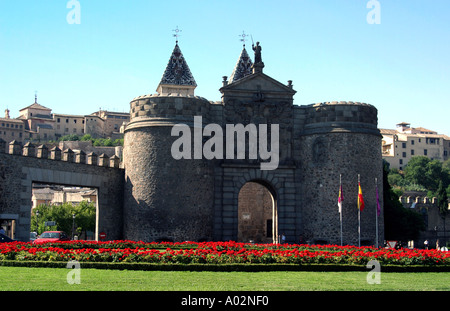 Espagne Toledo Castille la Manche la Puerta Nueva de Bisagra de la charnière Banque D'Images