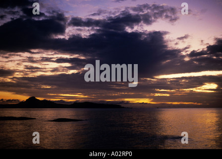 Thaïlande Koh Samui Island Coucher de soleil sur l'Océan Banque D'Images