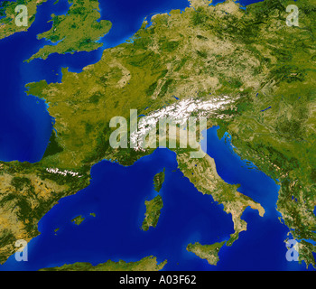 L'Europe de l'espace photographié depuis l'espace par satellite Banque D'Images