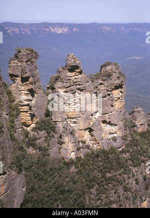 Un portrait photographique des trois sœurs et les montagnes bleues en Nouvelle Galles du Sud en Australie Banque D'Images