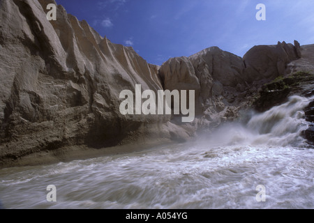 Mur de cendres volcaniques au-dessus de la vallée de l'automne l'eau Okak fume 10000 Alaska Katmai National Park Banque D'Images