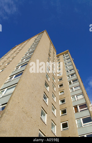 Bloc d'appartements de grande hauteur Banque D'Images