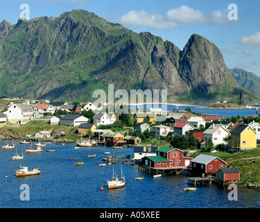 Non - îles Lofoten : Reine Banque D'Images