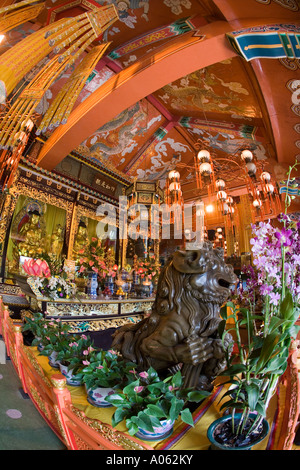 L'intérieur de monastère de Po Lin, sur l'île de Lantau à Hong Kong Banque D'Images