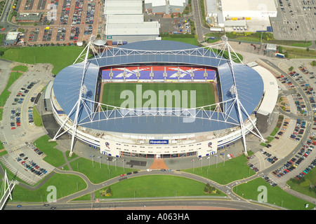 Vue aérienne de Bolton Wanderers Football Club, également connu sous le nom de stade Reebok et abrite les trotteurs Banque D'Images