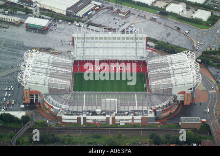 Vue aérienne de Manchester United Football Club, également connu sous le nom de Old Trafford, foyer de la Red Devils, Man U, United Banque D'Images