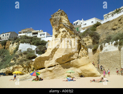 Albufeira, Rock Peneco, l'Algarve, Portugal Banque D'Images