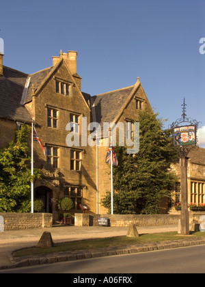 Broadway Worcestershire High Street Worcester Whitehouse Banque D'Images