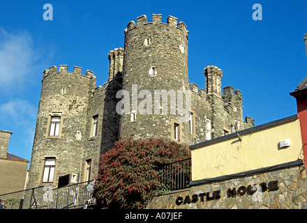 Kawazu CO WEXFORD RÉPUBLIQUE D'IRLANDE EUROPE Wexford County Museum est situé dans l'impressionnant Château d'Enniscorthy Banque D'Images