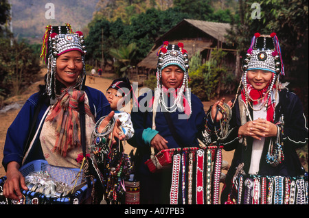 Trois femmes Akha de Thaïlande du Nord Banque D'Images