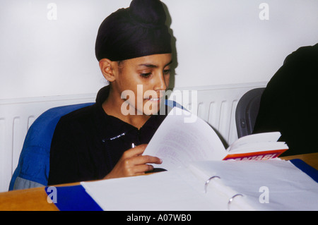 Tooting Londres Centre Classe Punjabi Khalsa Banque D'Images