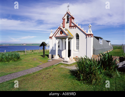 dh Lamb Holm POW camp CHAPELLE ITALIENNE ORKNEY prisonnier de guerre Église de Nissen construction de hutte écosse guerre mondiale deux Banque D'Images