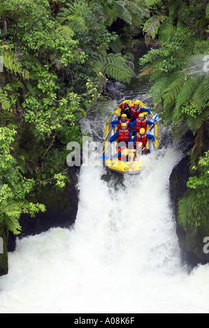 Raft Tutea s Falls Okere, près de Rotorua Nouvelle Zélande Banque D'Images