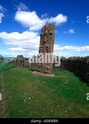 Dh ABERLEMNO PICTE ANGUS stone sculptures croix celtique gravée Banque D'Images