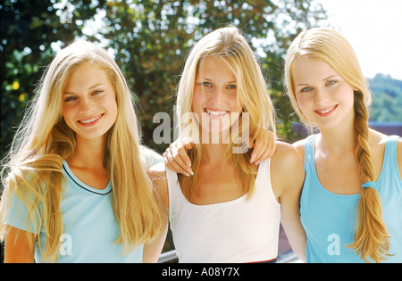 Portrait de trois jeunes femmes Banque D'Images