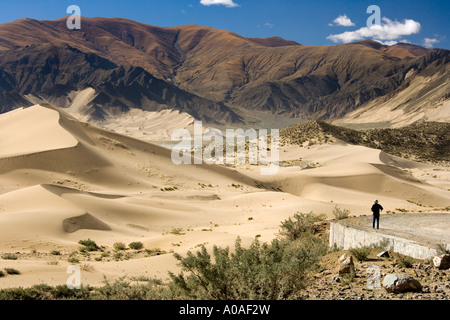 Dunes près de Tsetang dans la région autonome du Tibet en Chine Banque D'Images