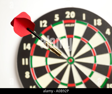 Cible et dart Banque D'Images