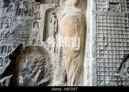 Le site du patrimoine mondial de l'Wangfodong ( dix mille grottes de Bouddha) Grottes de Longmen dans la province de Henan Chine Banque D'Images