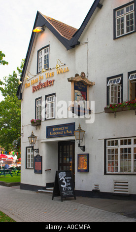 Le trou dans le mur, pub, bristol. cette pub est que l'on croit être l'inspiration pour le spyglass inn dans l'île au trésor de Robert Louis stephenson Banque D'Images