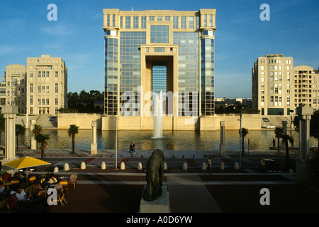 France Montpellier l'Hôtel de région dans le quartier Antigone contemporain conçu par l'architecte Ricardo Bofill Banque D'Images