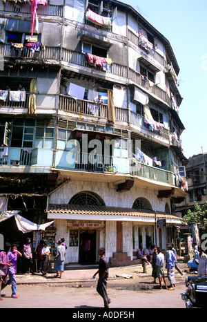 Le surpeuplement des logements dans la région de Mumbai Bombay Inde Banque D'Images
