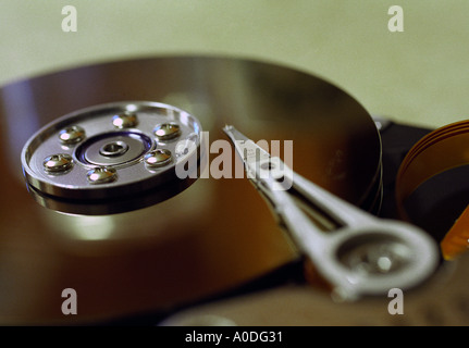 Vue rapprochée de l'intérieur du disque dur d'un ordinateur Banque D'Images