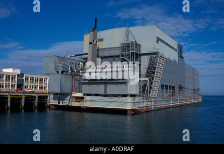 Une prison HMP Weare formation navire ancré dans le port de Portland, Dorset, UK Banque D'Images