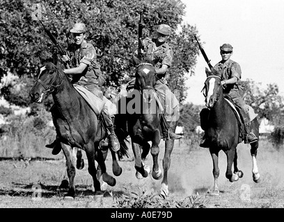 Les troupes dans la brousse rhodésienne, 1975. Banque D'Images